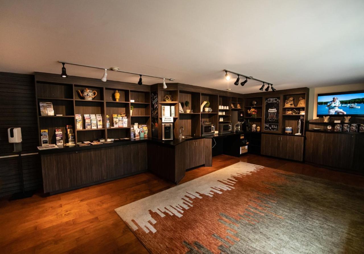 Holiday Inn Bar Harbor Regency Hotel By Ihg Εξωτερικό φωτογραφία